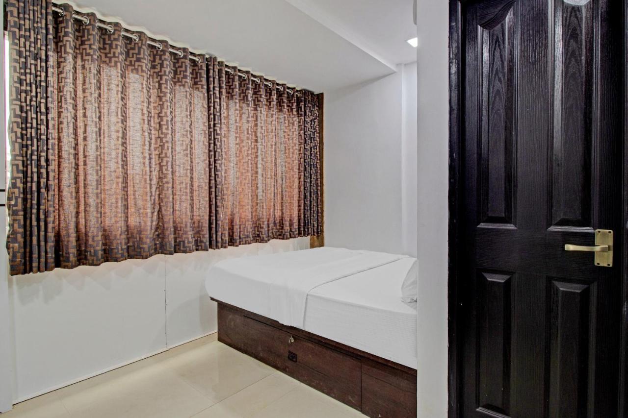 Oyo Flagship 81436 Palace Lodge Мангалор Екстериор снимка