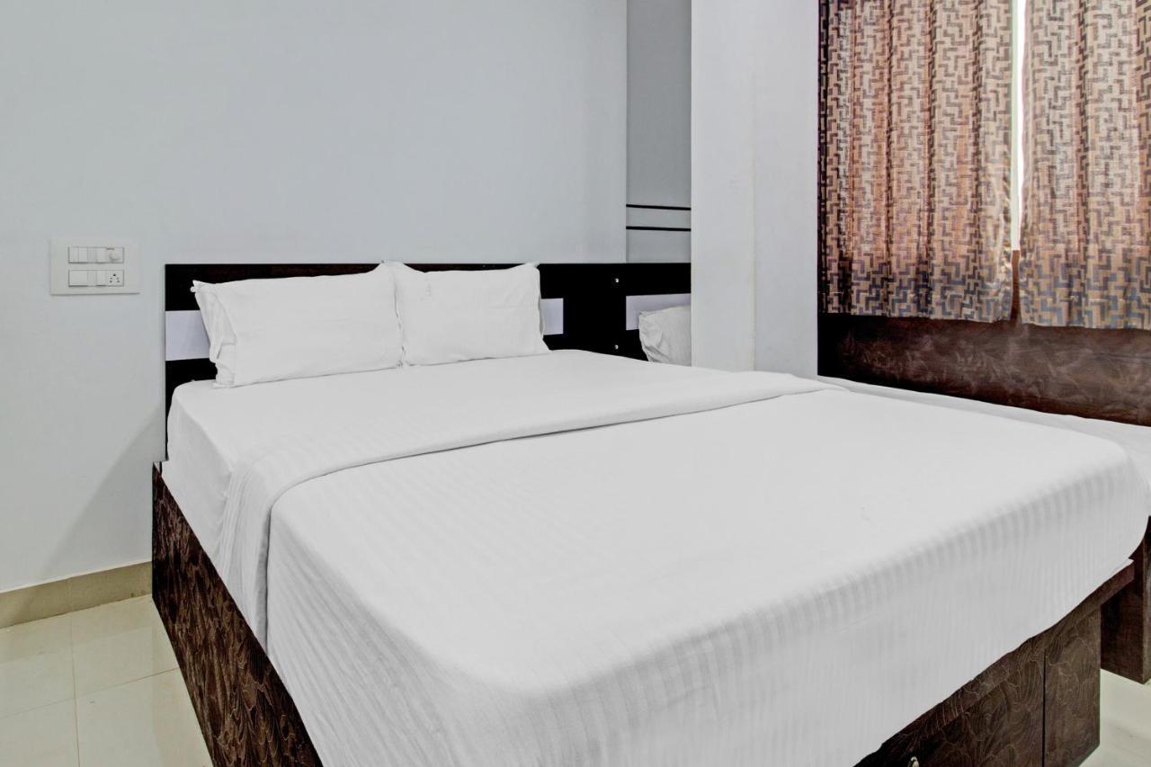 Oyo Flagship 81436 Palace Lodge Мангалор Екстериор снимка