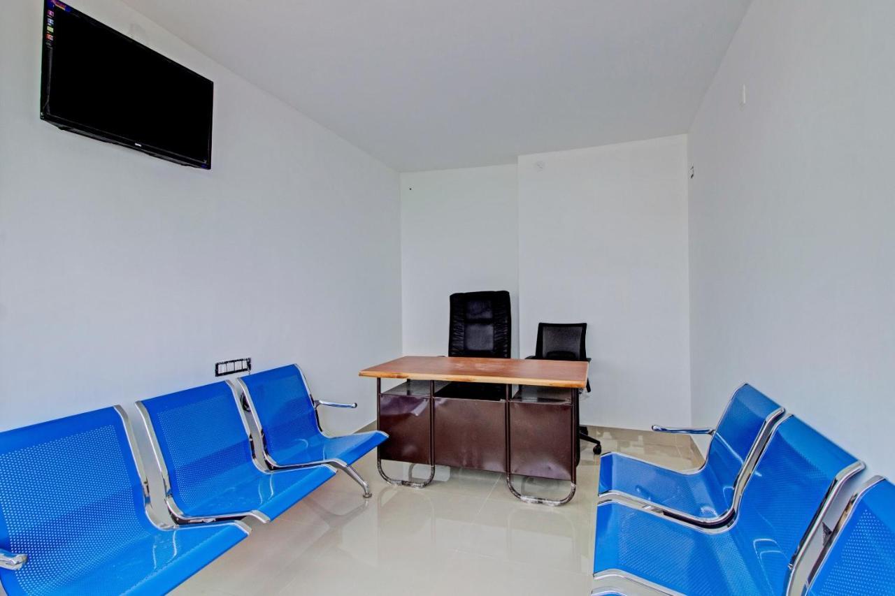 Oyo Flagship 81436 Palace Lodge Мангалор Екстериор снимка